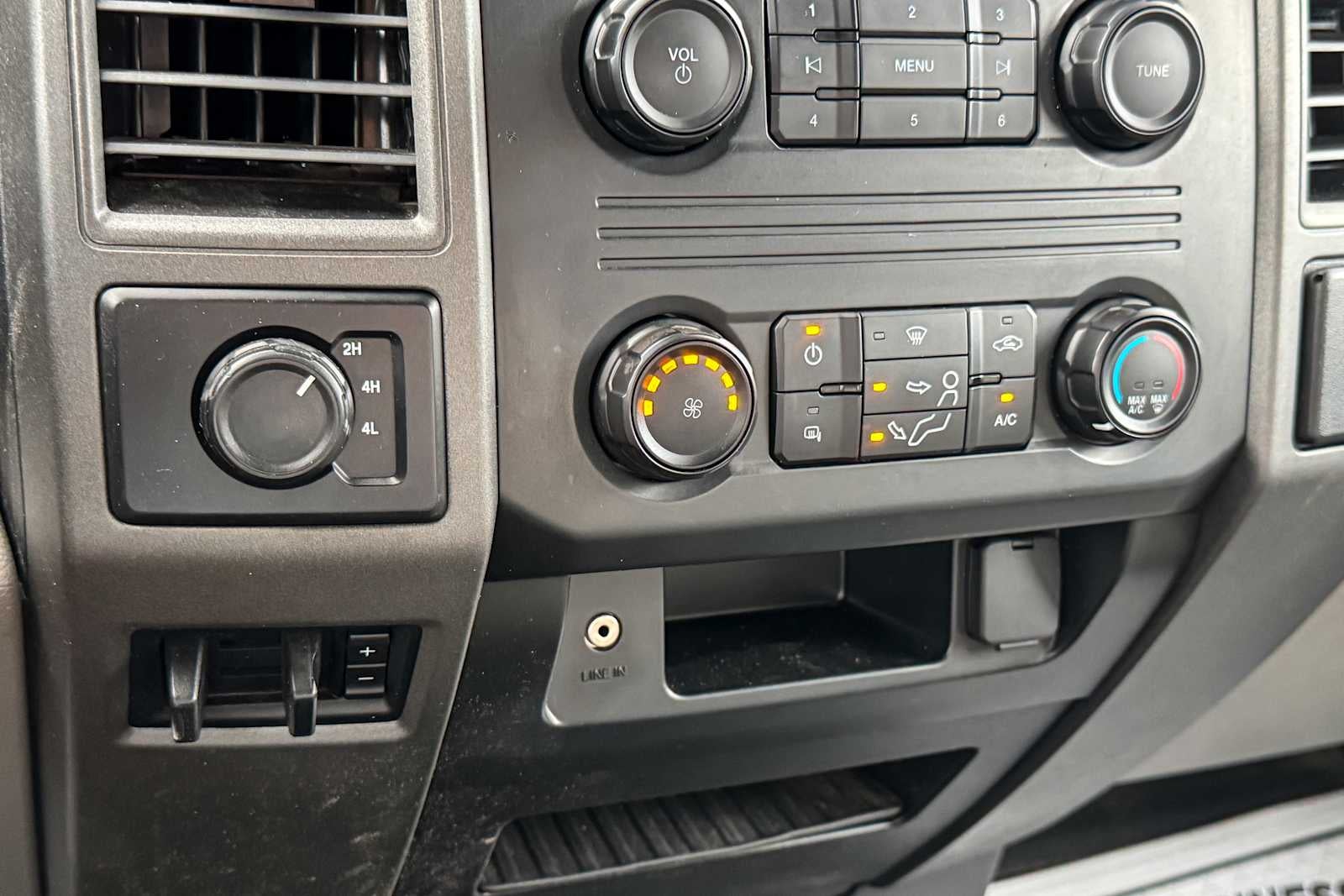 2019 Ford Super Duty F-250 Pickup XL