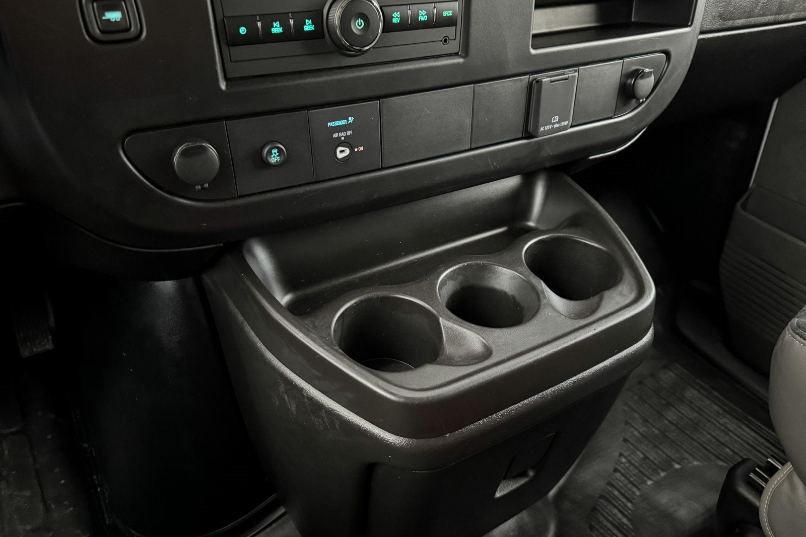 2024 Chevrolet Express 2500 Work Van Cargo