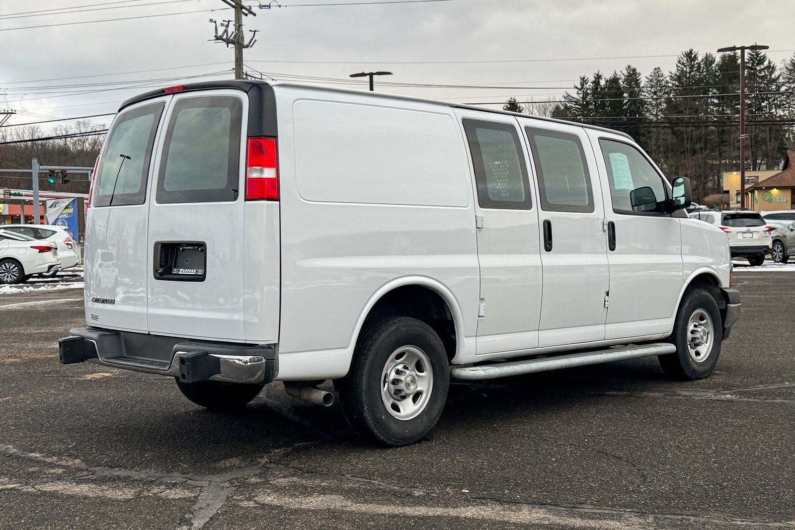 2024 Chevrolet Express 2500 Work Van Cargo