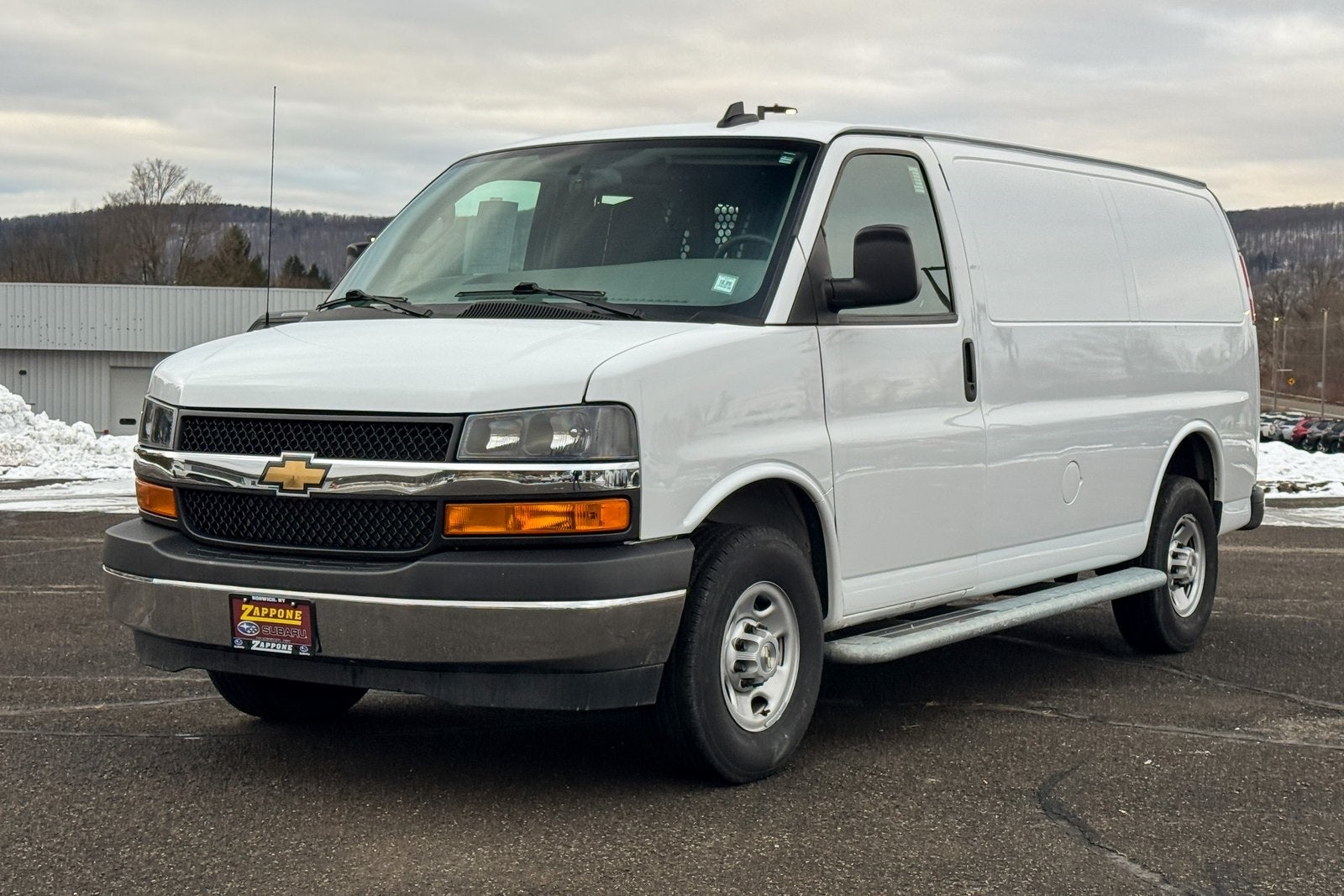 2024 Chevrolet Express 2500 Work Van Cargo