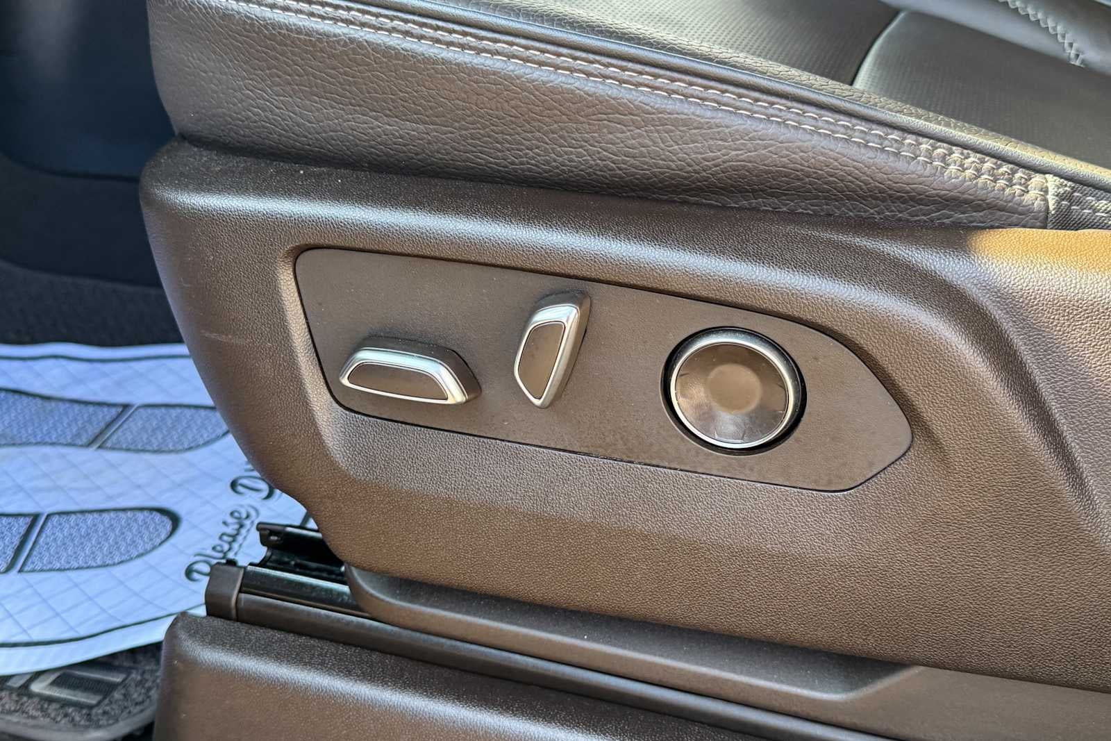 2024 GMC Yukon Denali Denali