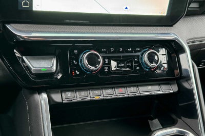 2025 GMC Sierra 3500HD Denali