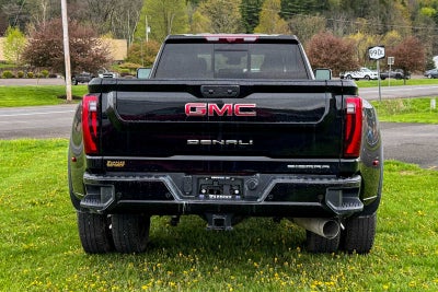 2025 GMC Sierra 3500HD Denali