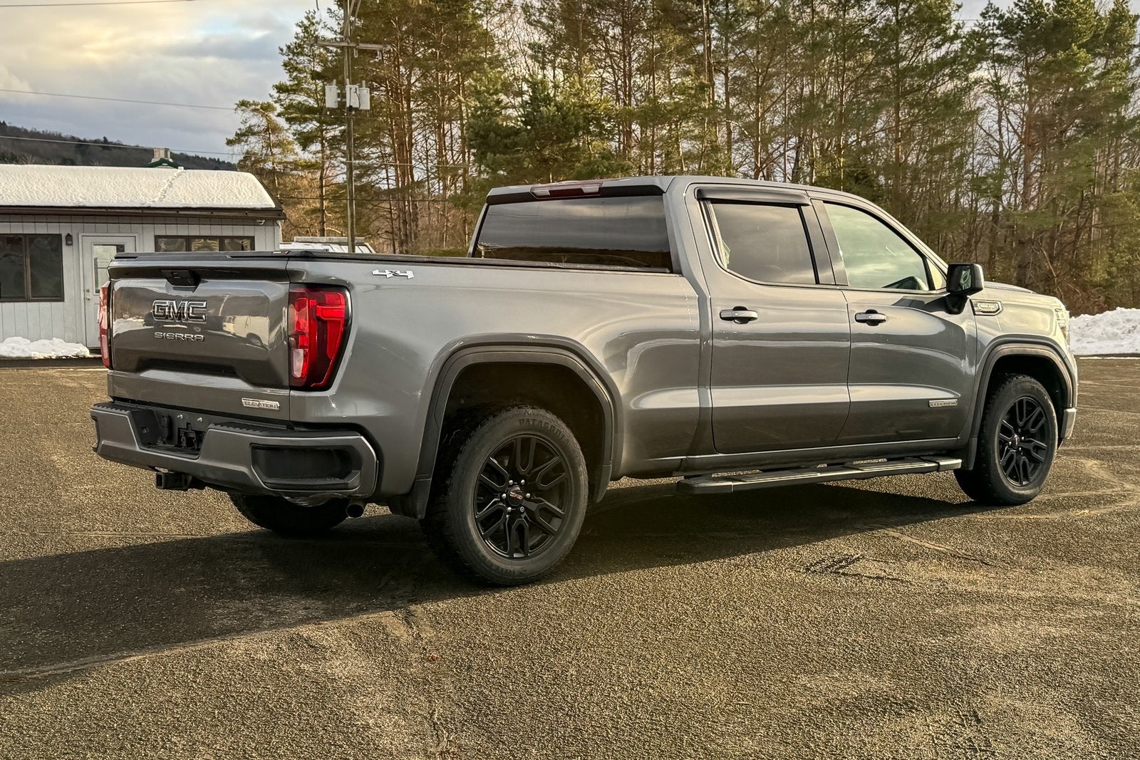 2021 GMC Sierra 1500 Elevation