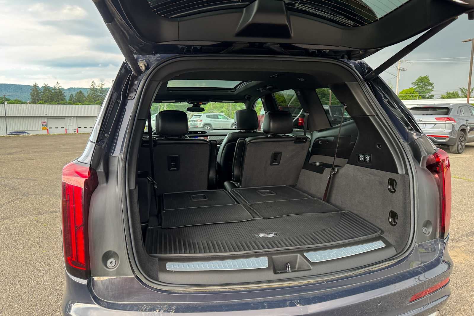 2025 Cadillac XT6 AWD Premium Luxury