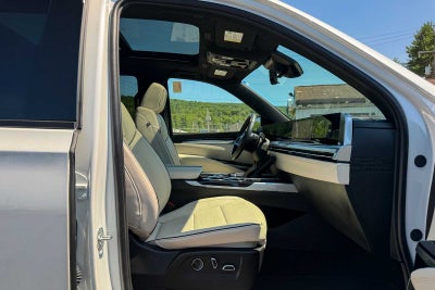 2025 Cadillac Escalade 4WD Sport