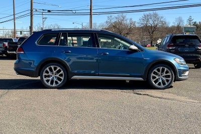 2019 Volkswagen Golf Alltrack SE