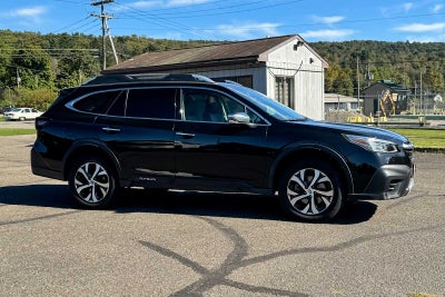 2022 Subaru Outback Touring