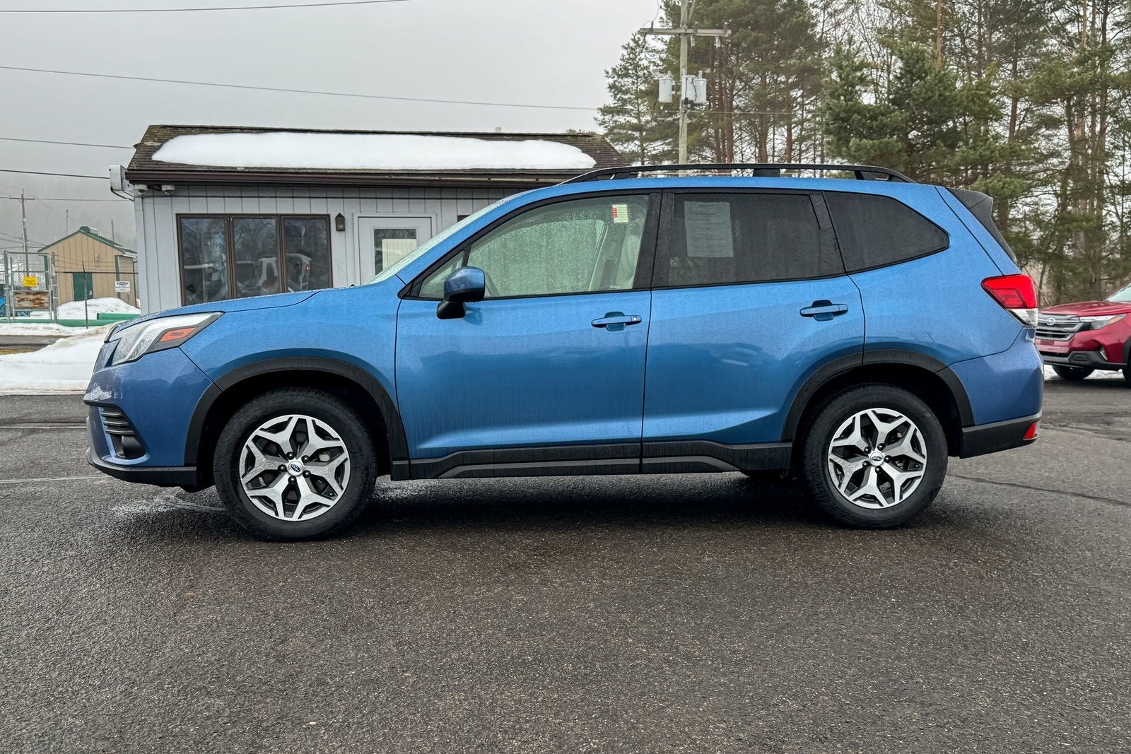 2024 Subaru Forester Premium