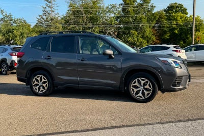 2023 Subaru Forester Premium