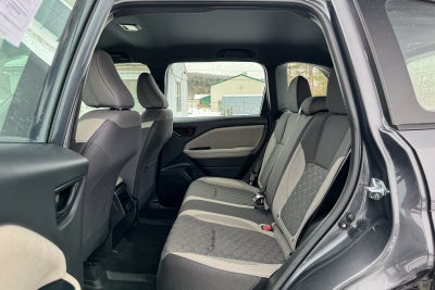 2025 Subaru Forester Base