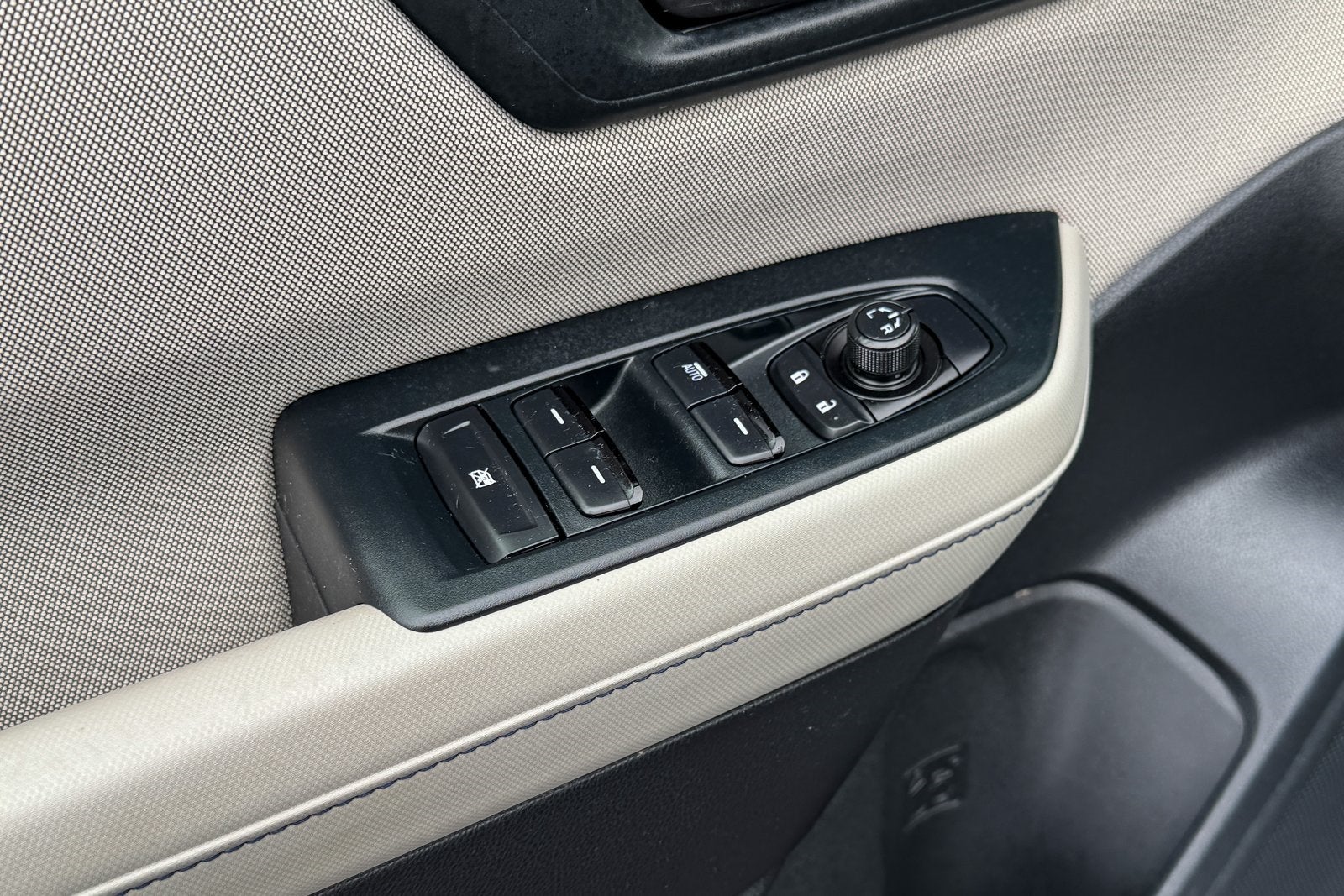 2025 Subaru Forester Base