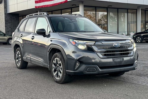 2025 Subaru Forester Premium