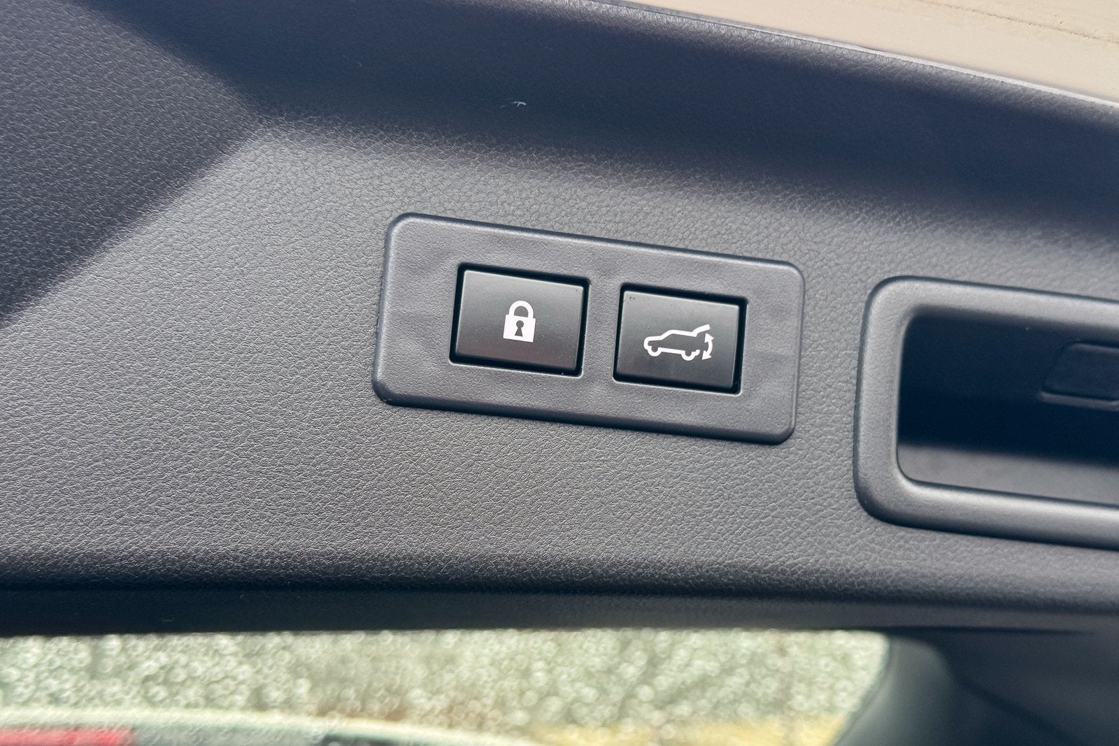 2025 Subaru Forester Hybrid Premium