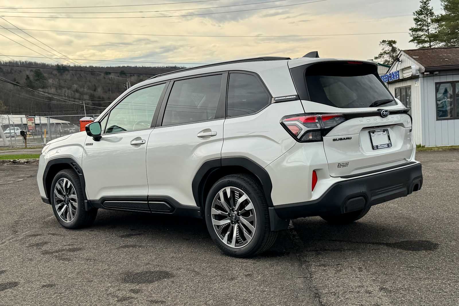 2025 Subaru Forester Touring Hybrid