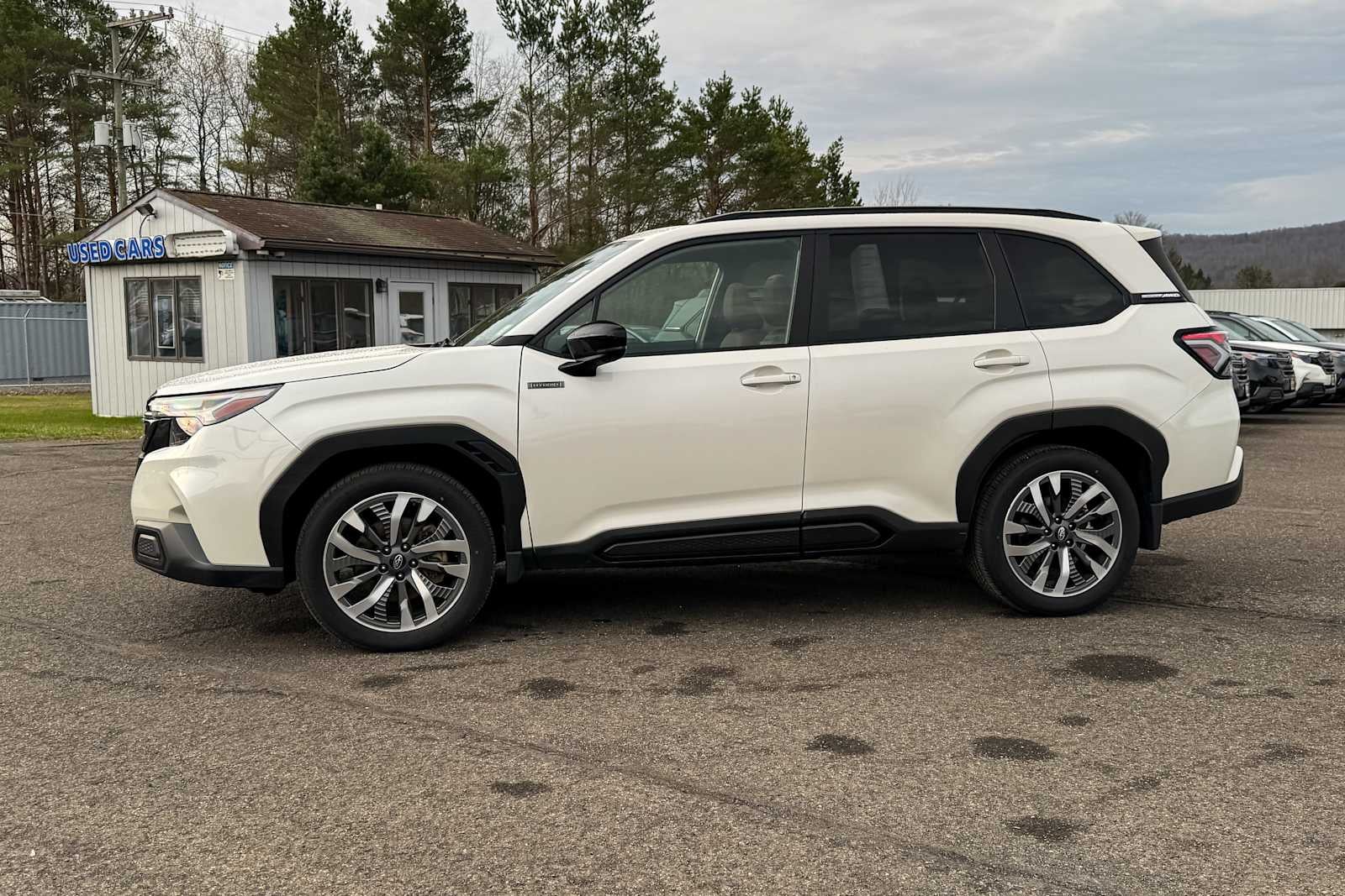 2025 Subaru Forester Touring Hybrid