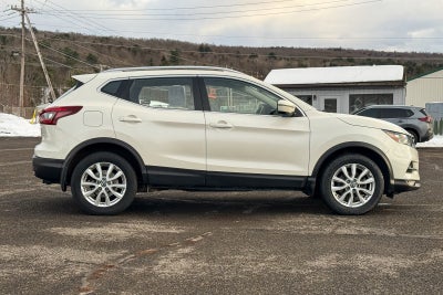 2021 Nissan Rogue Sport SV