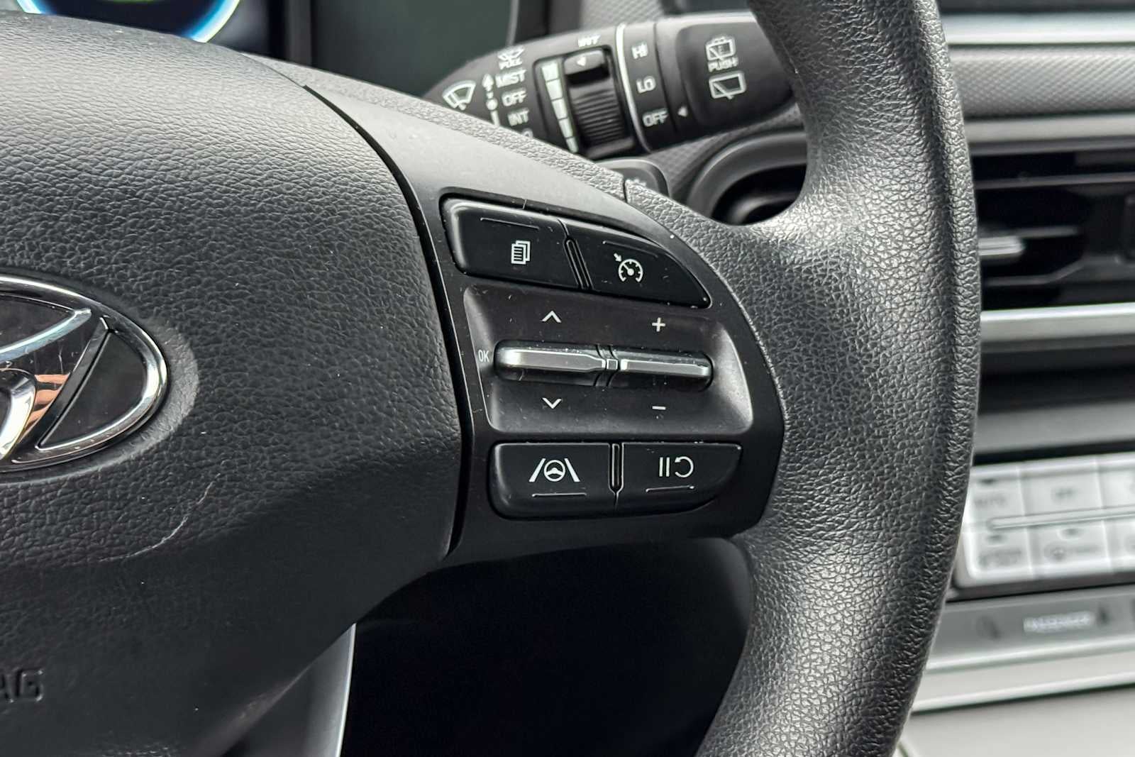 2023 Hyundai Kona Electric SE