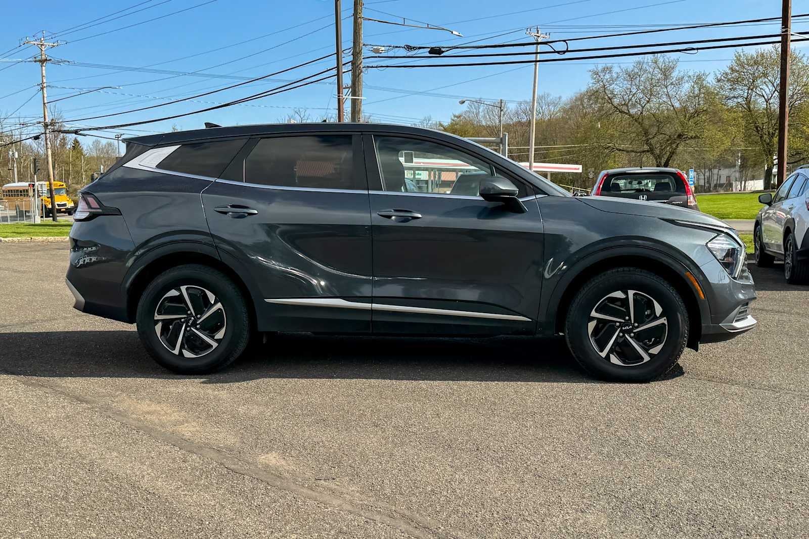 2023 Kia Sportage Hybrid LX