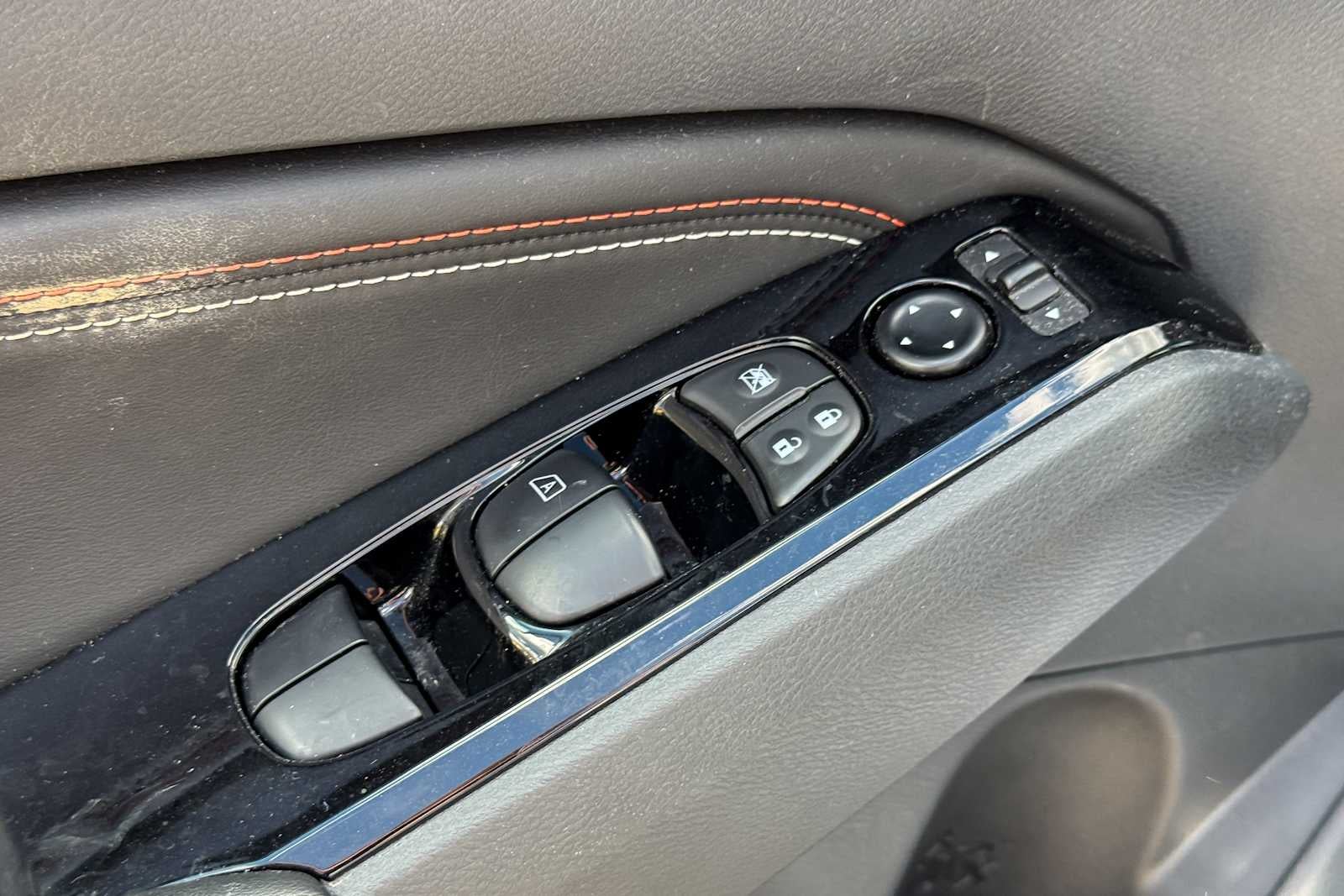 2023 Nissan Altima SR