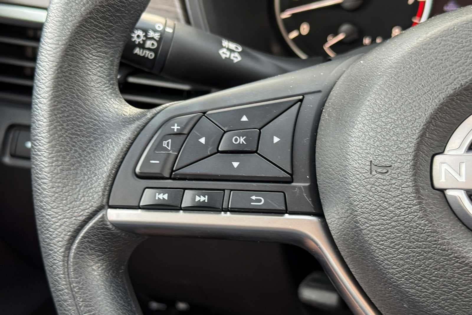 2023 Nissan Altima SV