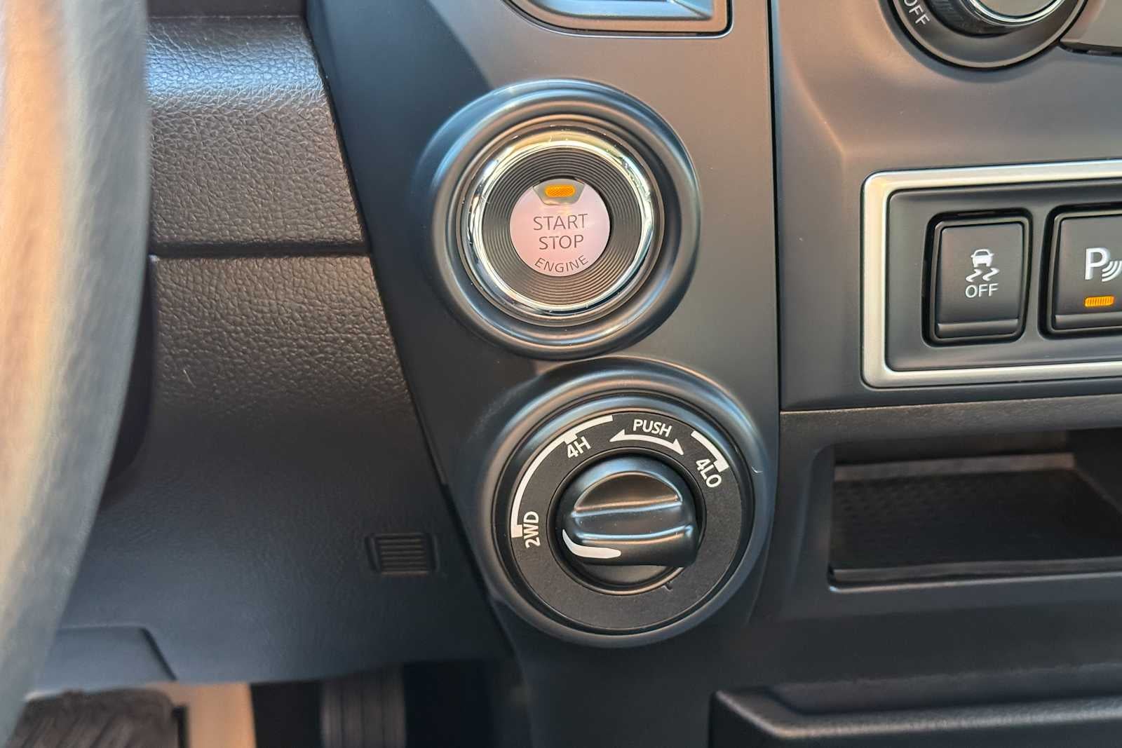 2021 Nissan TITAN King Cab® S