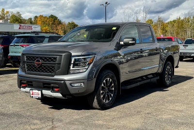2023 Nissan TITAN Crew Cab PRO-4X®