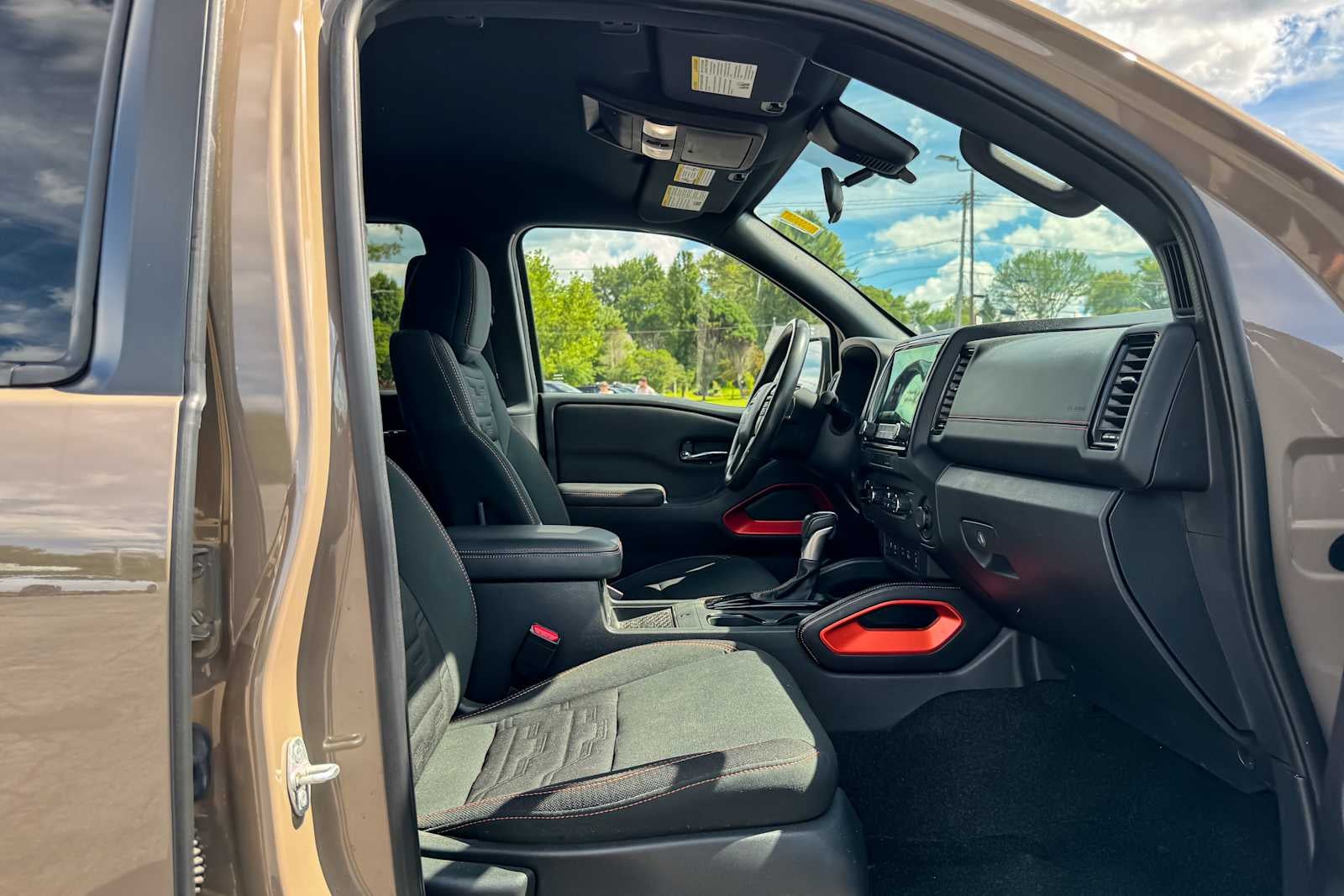 2023 Nissan Frontier Crew Cab PRO-4X®