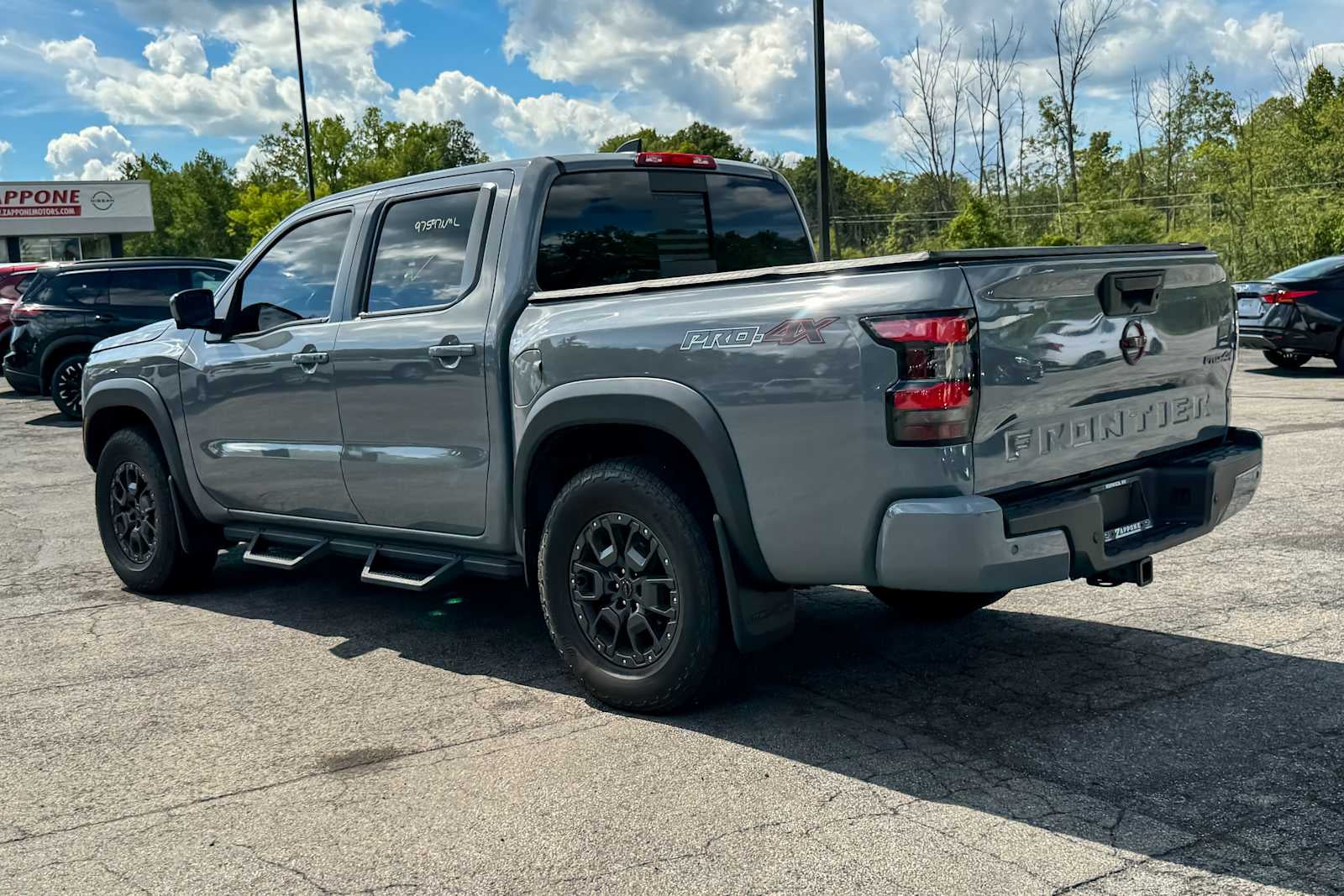 2023 Nissan Frontier Crew Cab PRO-4X®