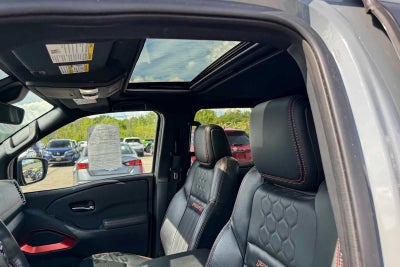 2023 Nissan Frontier Crew Cab PRO-4X®