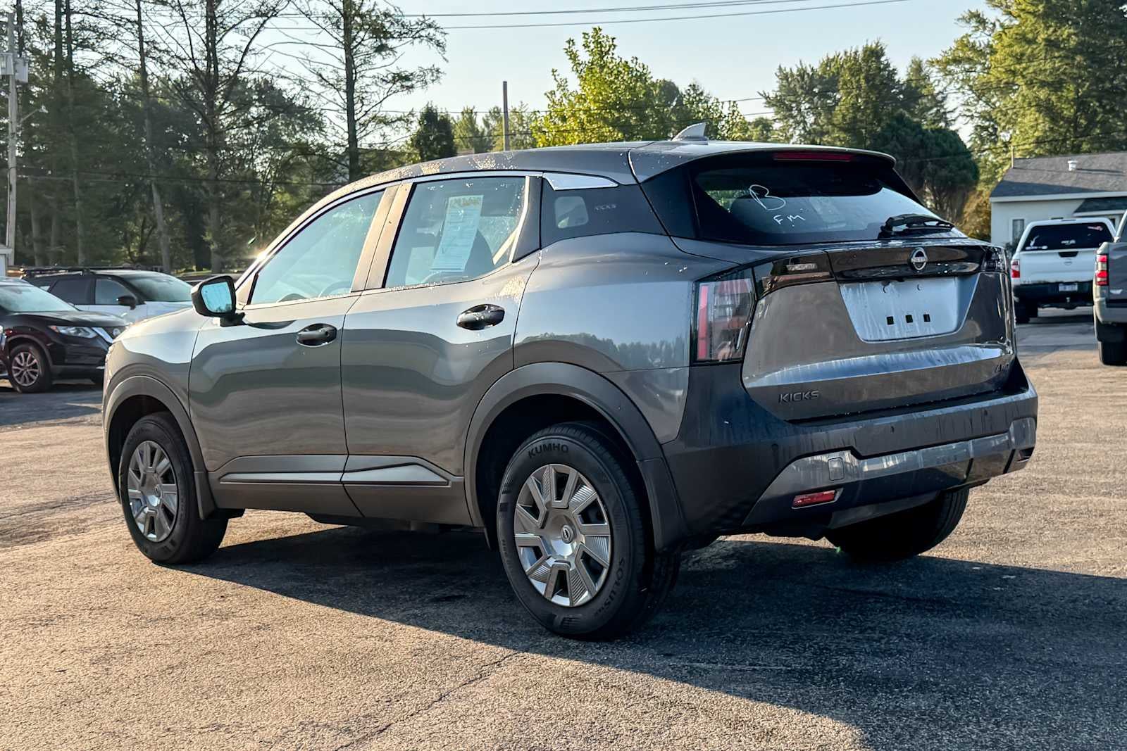 2025 Nissan Kicks S