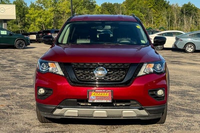 2020 Nissan Pathfinder SV