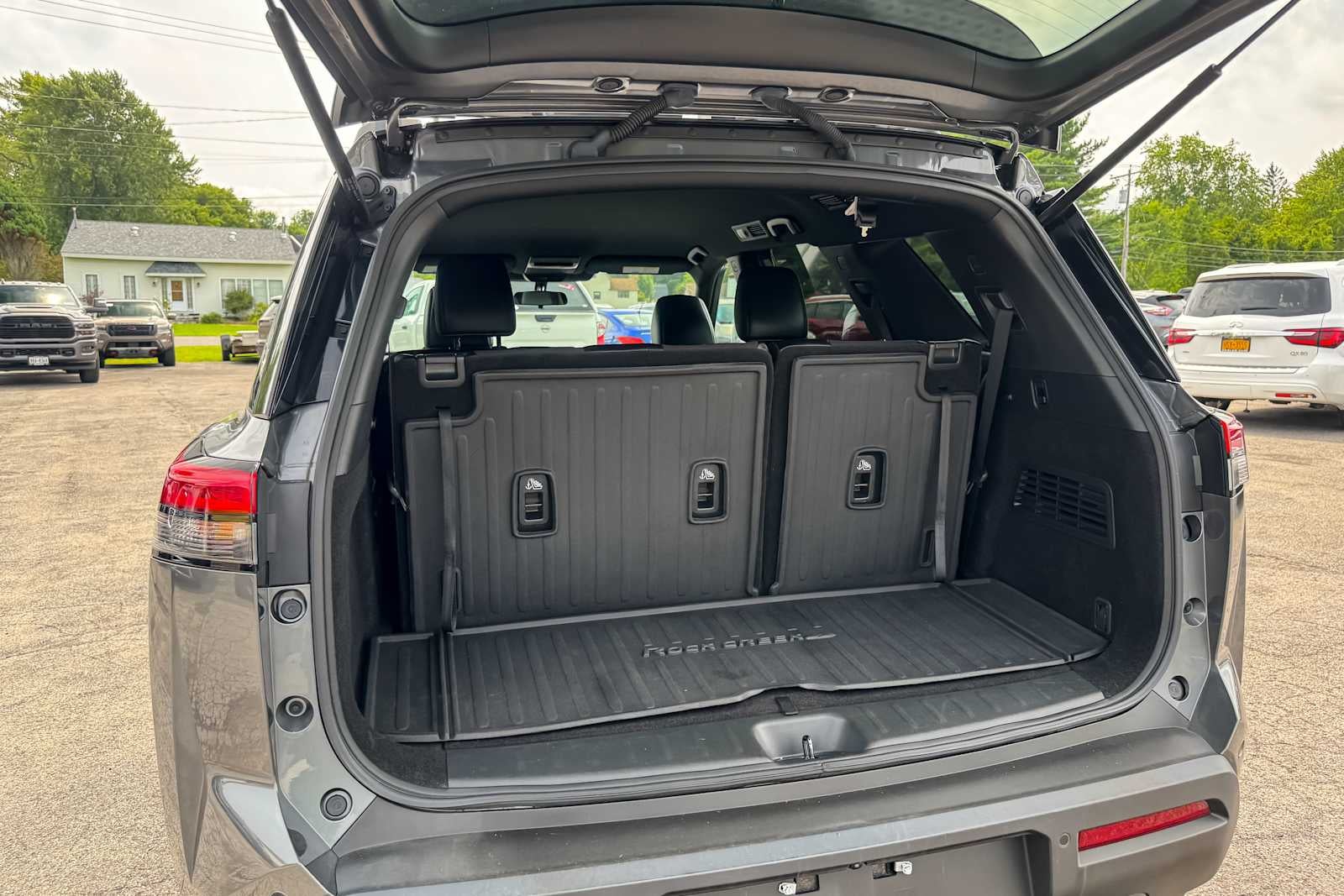 2023 Nissan Pathfinder Rock Creek