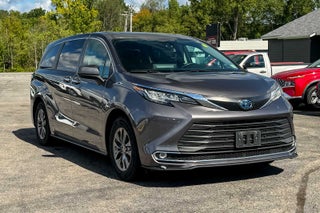 2021 Toyota Sienna XLE