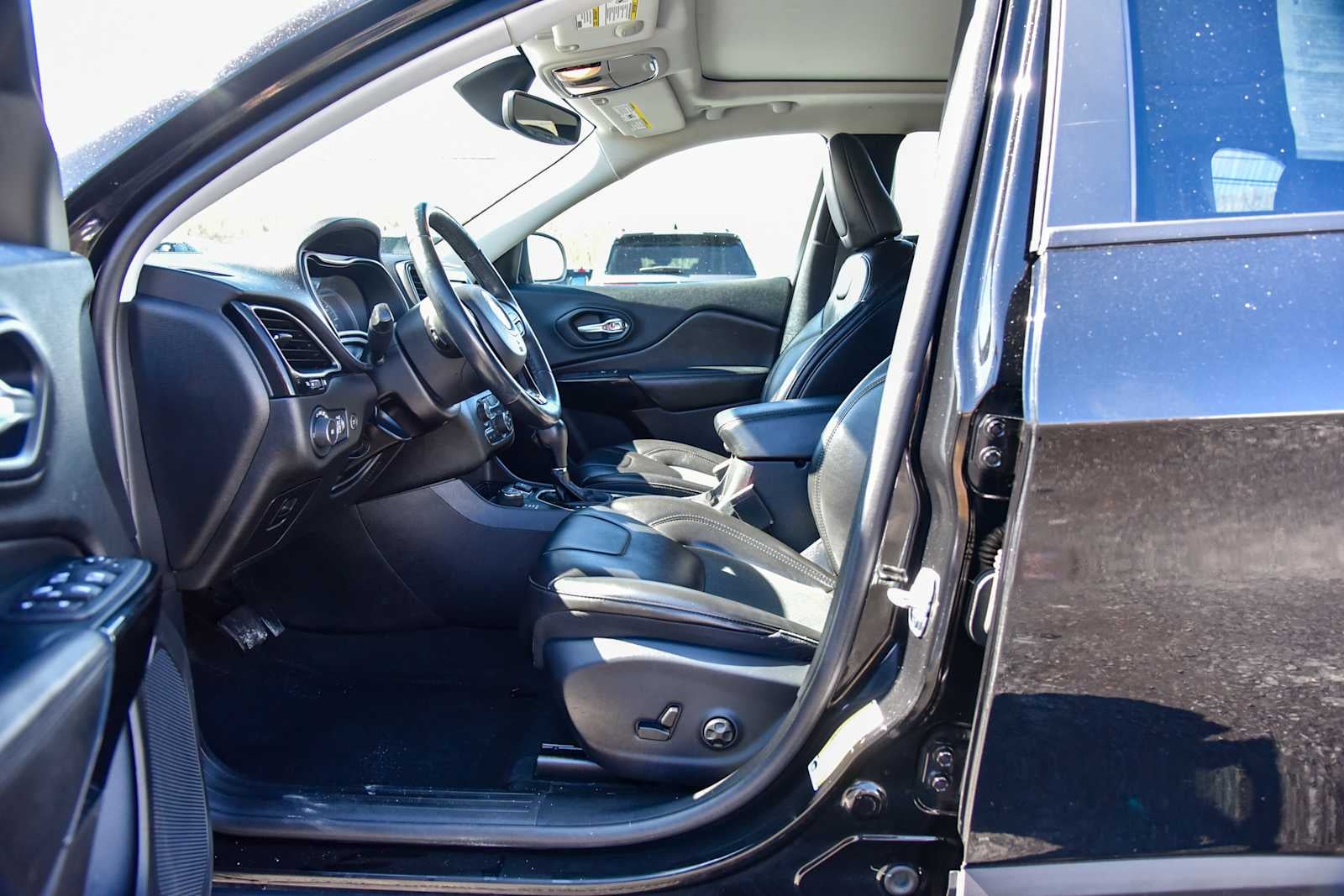 2019 Jeep Cherokee Altitude