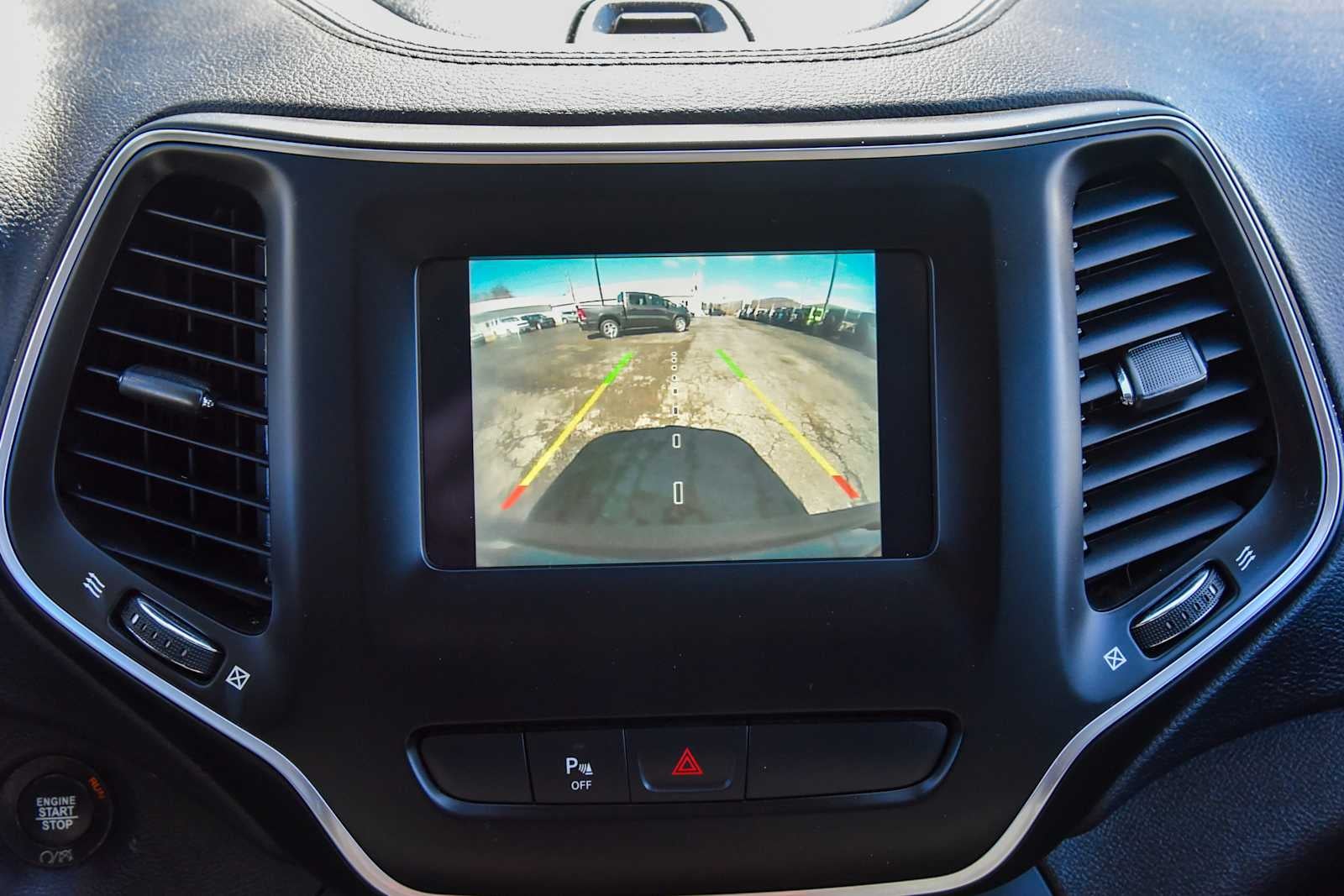 2019 Jeep Cherokee Altitude