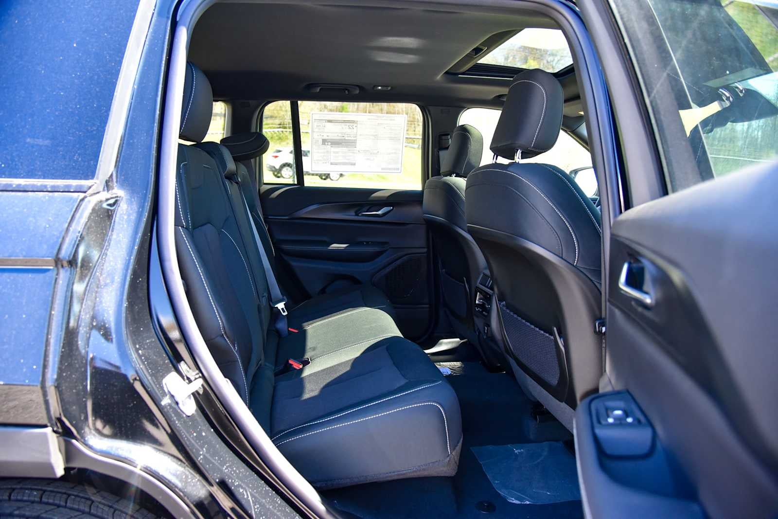 2026 Jeep Grand Cherokee Laredo X