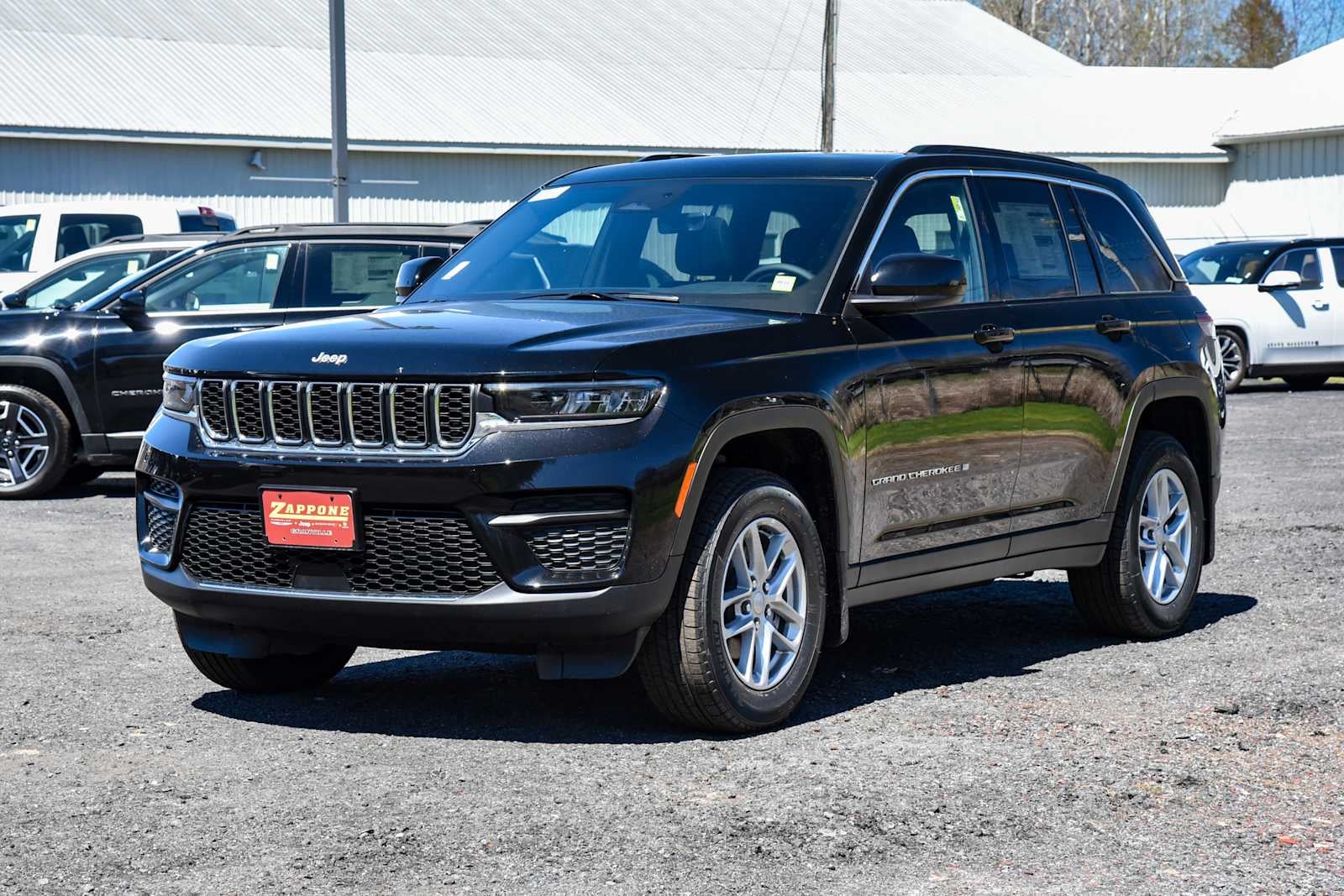2026 Jeep Grand Cherokee Laredo X
