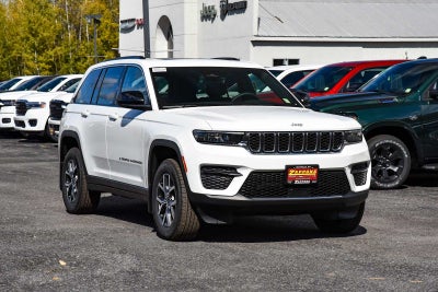 2027 Jeep Grand Cherokee Laredo X