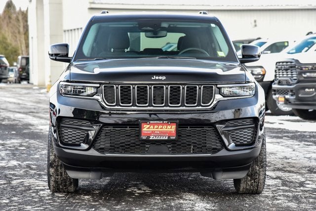 2024 Jeep Grand Cherokee Laredo