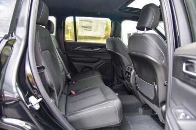 2027 Jeep Grand Cherokee Laredo X
