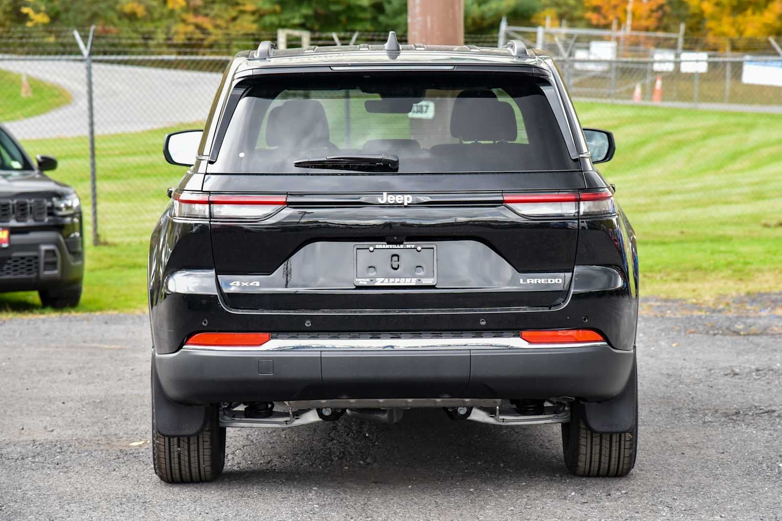 2027 Jeep Grand Cherokee Laredo X