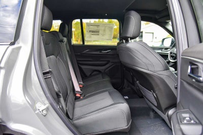 2027 Jeep Grand Cherokee Laredo X
