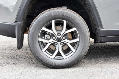 2027 Jeep Grand Cherokee Laredo X