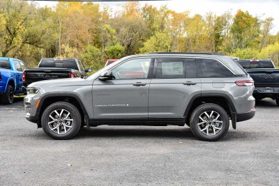 2027 Jeep Grand Cherokee Laredo X