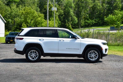 2024 Jeep Grand Cherokee Laredo X