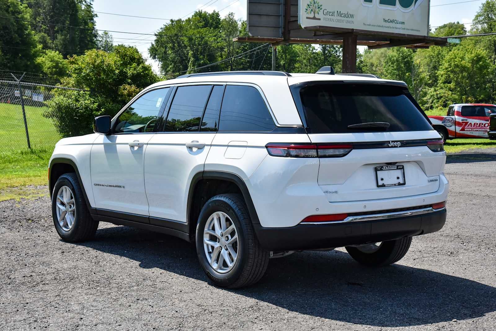 2024 Jeep Grand Cherokee Laredo X