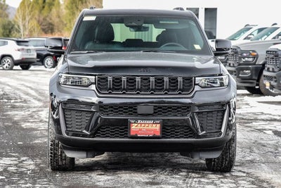 2026 Jeep Grand Cherokee Laredo Altitude