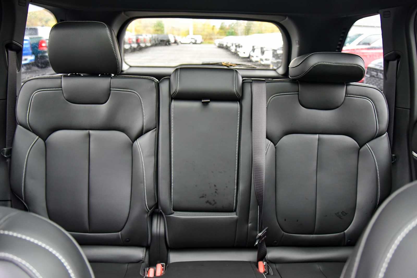 2027 Jeep Grand Cherokee Limited