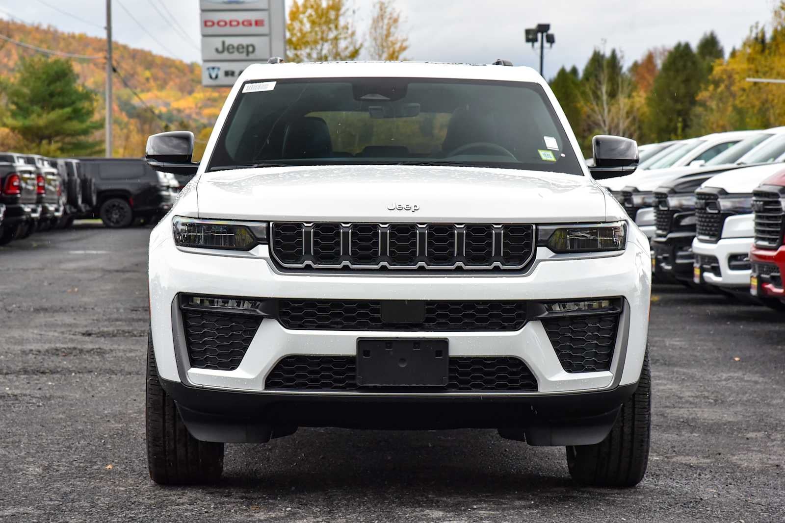 2027 Jeep Grand Cherokee Limited